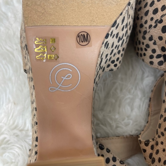 Chinese Laundry Cheetah Print Platform Sandal 10 NWOB - Picture 10 of 10